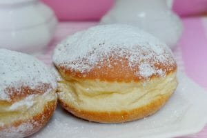 The Berlin Food Bunker - Original Berliner Jam Doughnut
